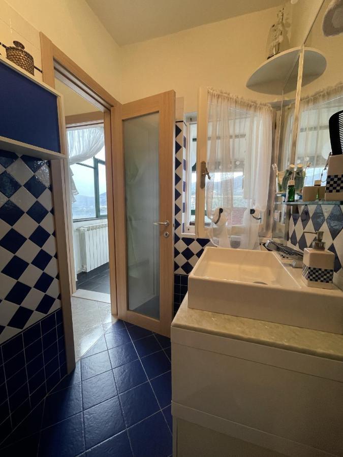 Vignana Con Terrazzo Apartman Levanto Kültér fotó